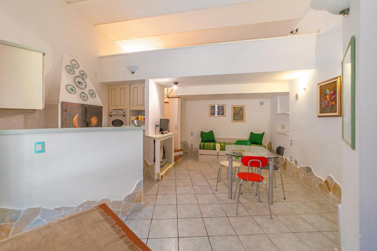 Mono Millelire Apartman La Maddalena  Kültér fotó